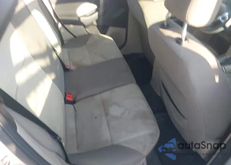 2012 Ford Focus Se z USA, uszkodzony, nr VIN 1FAHP3K21CL346095